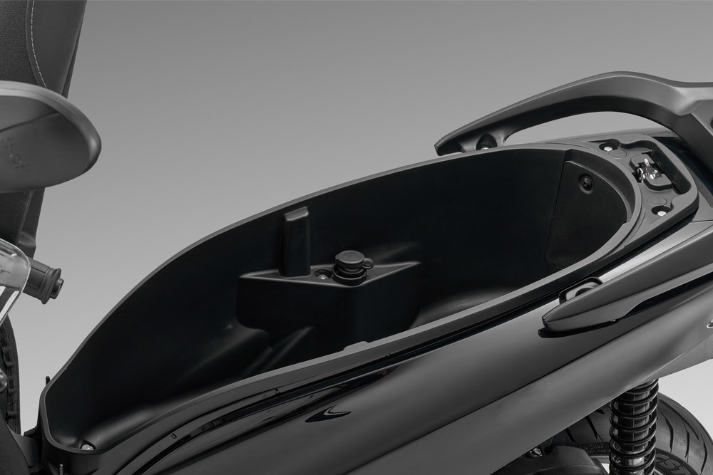 QJMOTOR sq200 vano ampio